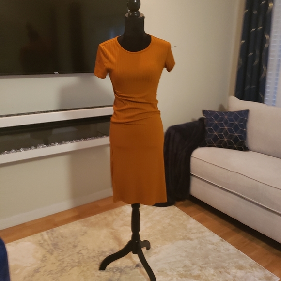 NWOT Stylish forever 21 Dress - Picture 8 of 10